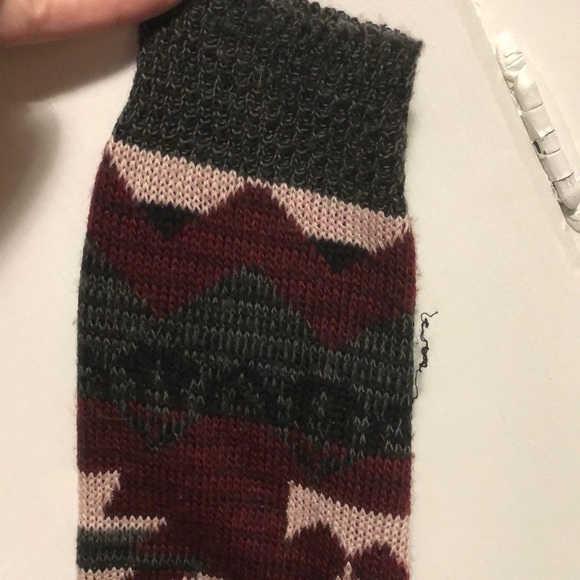 Aztec sweater - Picture 4 of 4